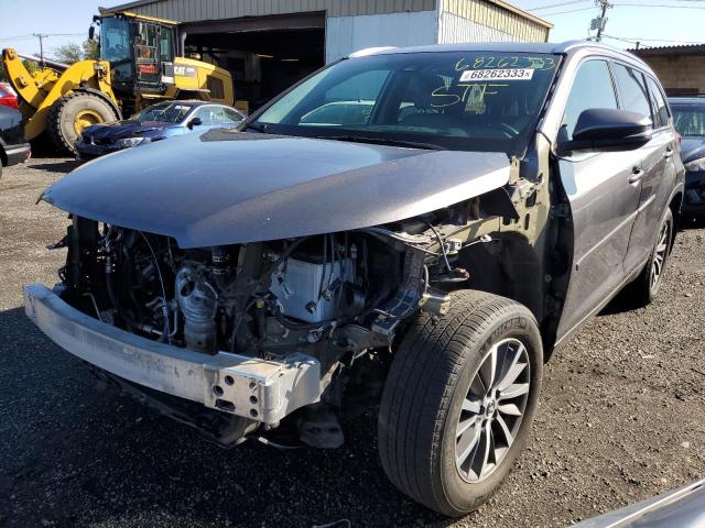 TOYOTA HIGHLANDER 2018 with VIN 5TDJZRFH2JS830666 - Photo from auction