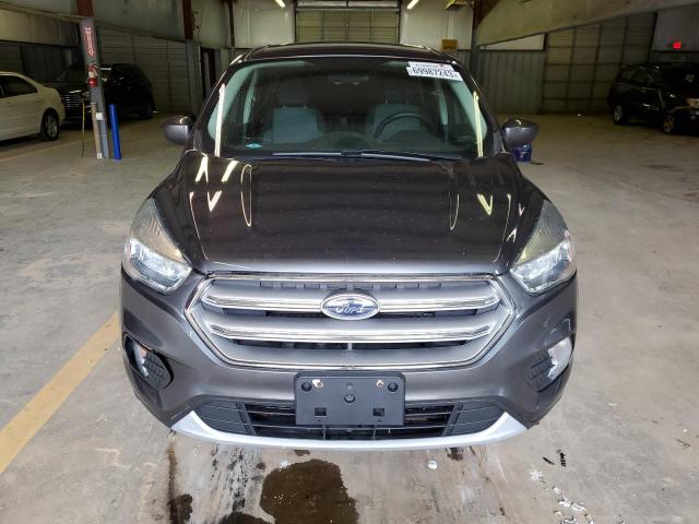 Photo 5 from auction – 2017 FORD ESCAPE SE with VIN 1FMCU9GD5HUE90577