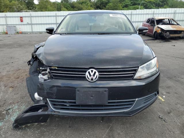 Photo 5 from auction – 2014 VOLKSWAGEN JETTA TDI with VIN 3VWLL7AJ7EM423213