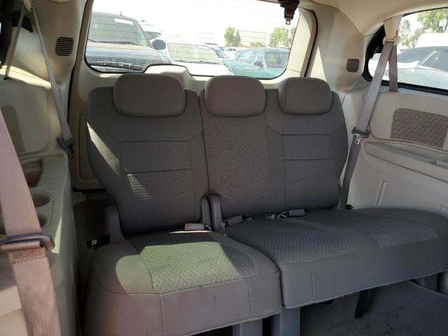 Photo 10 from auction – 2010 CHRYSLER TOWN & COU with VIN 2A4RR2D11AR376364
