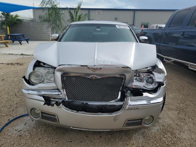 Photo 5 from auction – 2005 CHRYSLER 300C with VIN 2C3JA63H55H118753