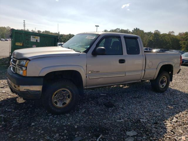 CHEVROLET SILVERADO 2005 مع رقم تعريف المركبة 1GCHK29255E131741 - صورة من المزاد