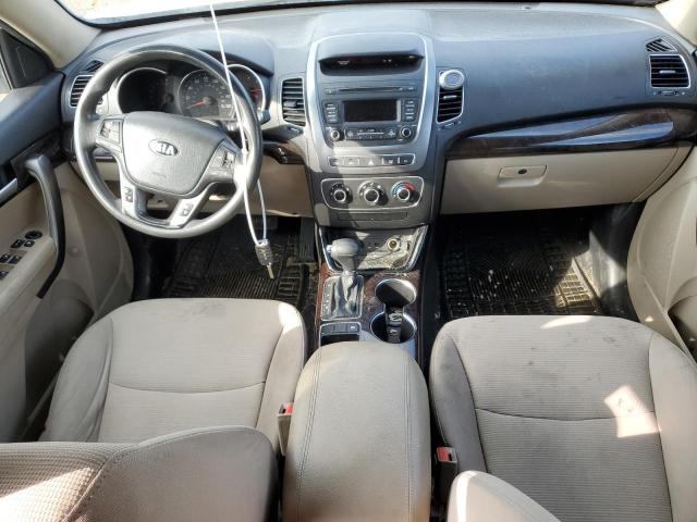 Photo 8 from auction – 2015 KIA SORENTO LX with VIN 5XYKTDA70FG619199