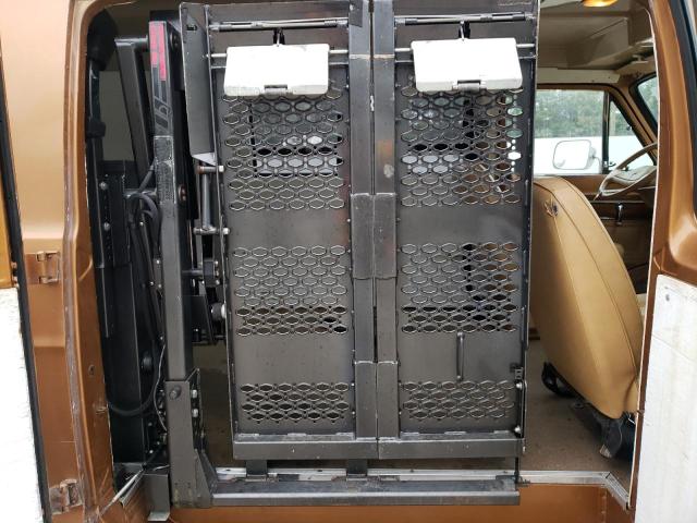 Photo 11 from auction – 1987 DODGE RAM VAN B1 with VIN 2B7GB13T3HK268359