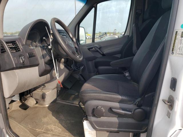 Photo 7 from auction – 2016 MERCEDES-BENZ SPRINTER 2 with VIN WD3PE8DD0GP177395