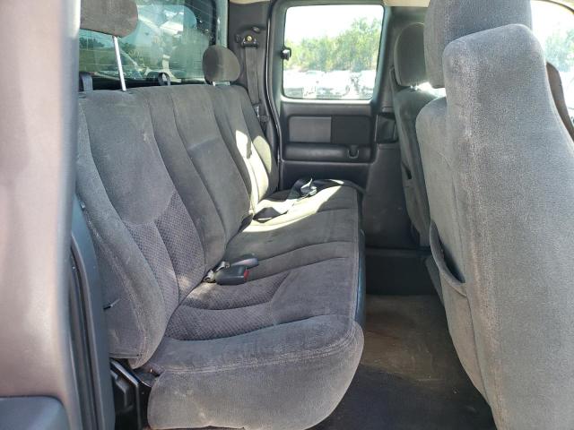 Photo 10 from auction – 2003 CHEVROLET SILVERADO with VIN 2GCEK19V731392259