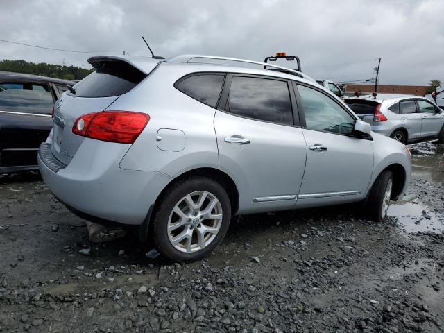 Photo 3 from auction – 2013 NISSAN ROGUE S with VIN JN8AS5MV9DW106441