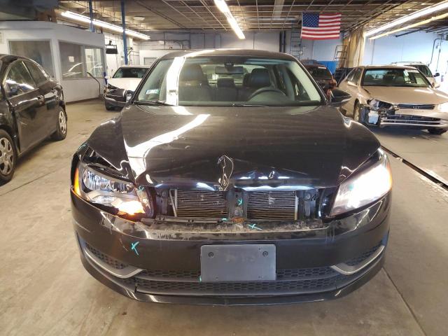 Photo 5 from auction – 2012 VOLKSWAGEN PASSAT SE with VIN 1VWBP7A35CC072348