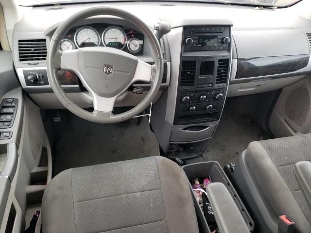 Photo 8 from auction – 2010 DODGE GRAND CARA with VIN 2D4RN5D18AR401654