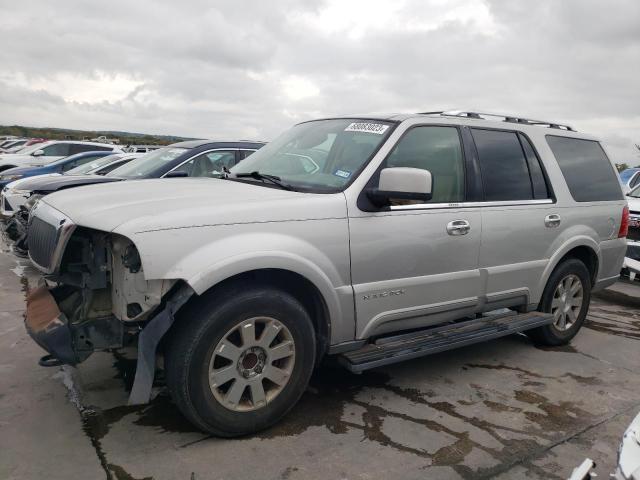 LINCOLN NAVIGATOR 2004 with VIN 5LMFU27R34LJ04428 - Photo from auction