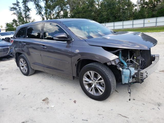 Photo 4 from auction – 2015 TOYOTA HIGHLANDER with VIN 5TDZKRFHXFS111387
