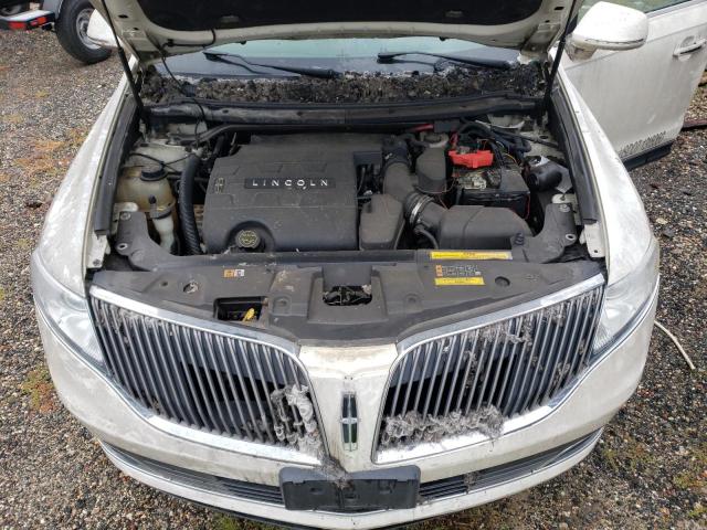 Photo 12 from auction – 2014 LINCOLN MKT with VIN 2L1MJ5LK1EBL52869
