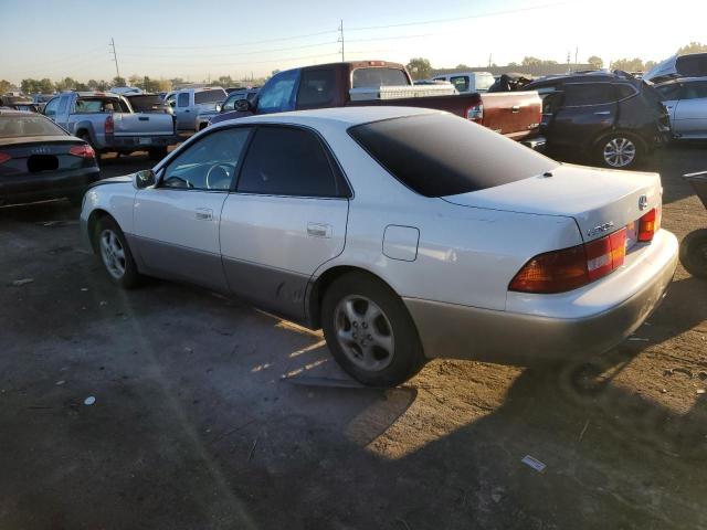 Photo 2 from auction – 1998 LEXUS ES 300 with VIN JT8BF28G7W5022852