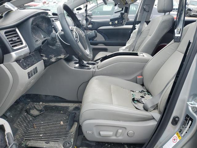 Photo 7 from auction – 2019 TOYOTA HIGHLANDER with VIN 5TDJZRFH0KS714318