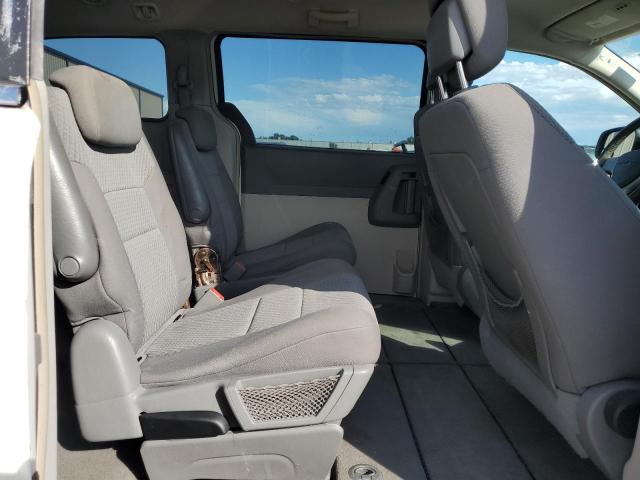 Photo 11 from auction – 2010 CHRYSLER TOWN & COU with VIN 2A4RR5D12AR479455