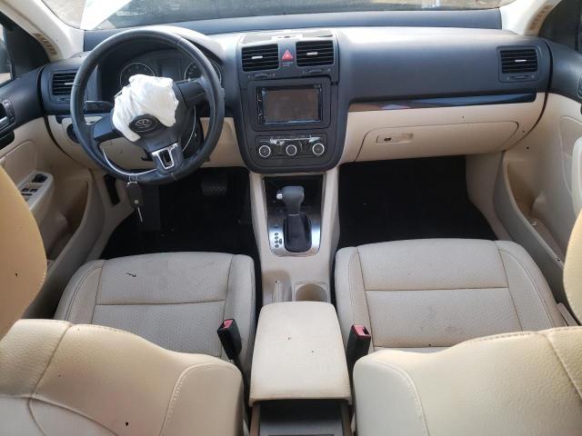 Photo 8 from auction – 2010 VOLKSWAGEN JETTA WOLF with VIN 3VWRJ7AJ6AM152171