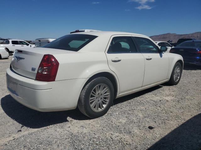 Photo 3 from auction – 2009 CHRYSLER 300 LX with VIN 2C3KA43D89H612486
