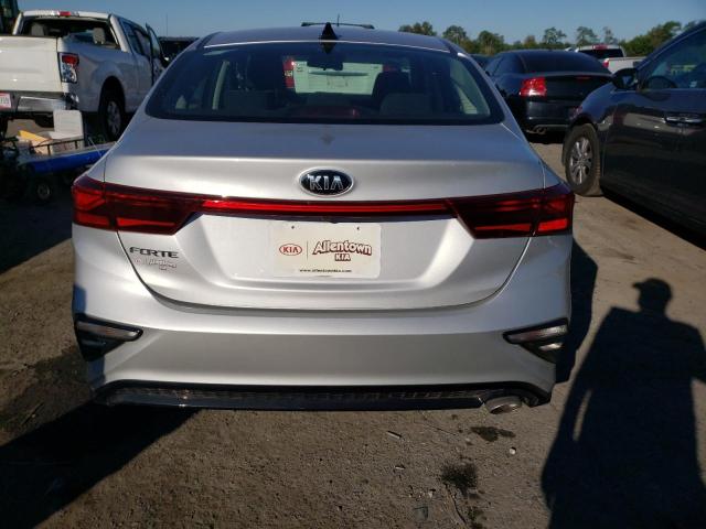 Photo 6 from auction – 2019 KIA FORTE FE with VIN 3KPF24AD5KE131917