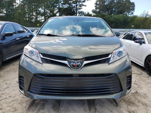 Photo 5 from auction – 2018 TOYOTA SIENNA LE with VIN 5TDKZ3DC5JS911329