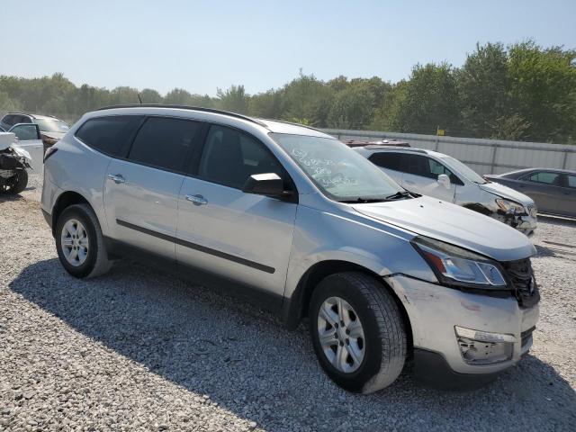 Photo 4 from auction – 2017 CHEVROLET TRAVERSE L with VIN 1GNKRFED7HJ342832