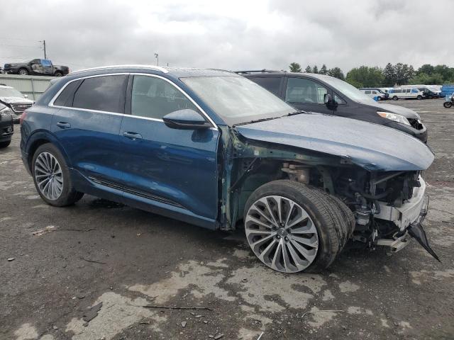 Photo 4 from auction – 2019 AUDI E-TRON PRE with VIN WA1VAAGE2KB025011