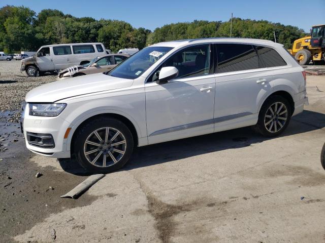 AUDI Q7 PREMIUM 2019 with VIN WA1LHAF7XKD017040 - Photo from auction