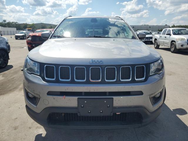 Снимка 5 от търг – 2019 JEEP COMPASS LA с VIN 3C4NJCBB6KT833097