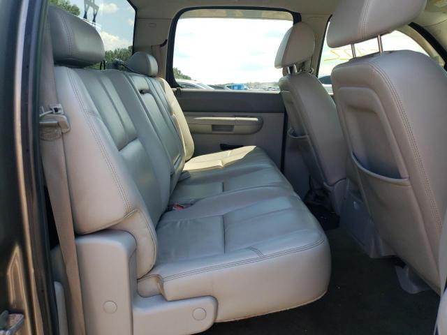 Photo 10 from auction – 2009 GMC SIERRA C15 with VIN 3GTEC230X9G209002