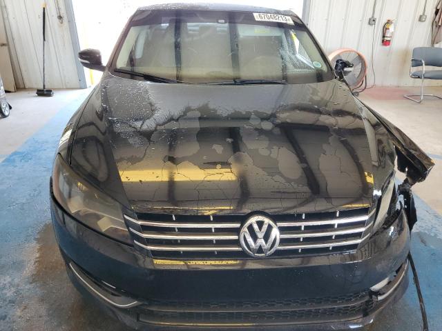 Photo 5 from auction – 2015 VOLKSWAGEN PASSAT SEL with VIN 1VWCV7A30FC035903