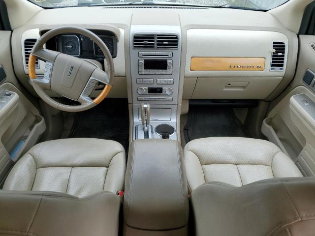 Photo 8 from auction – 2007 LINCOLN MKX with VIN 2LMDU88C17BJ30106