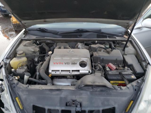 Photo 11 from auction – 2002 LEXUS ES 300 with VIN JTHBF30G825036349