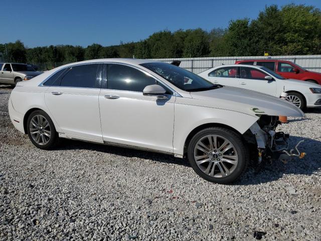 Photo 4 from auction – 2014 LINCOLN MKZ with VIN 3LN6L2GK9ER823372