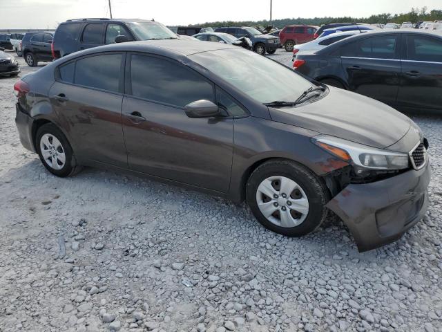 Photo 4 from auction – 2017 KIA FORTE LX with VIN 3KPFK4A76HE029898