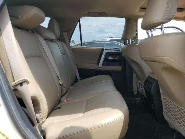 Photo 11 from auction – 2014 TOYOTA 4RUNNER SR with VIN JTEBU5JR9E5161525