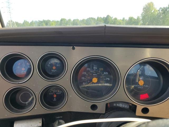 Photo 9 from auction – 1984 CHEVROLET C10 with VIN 2GCDC14H9E1233367