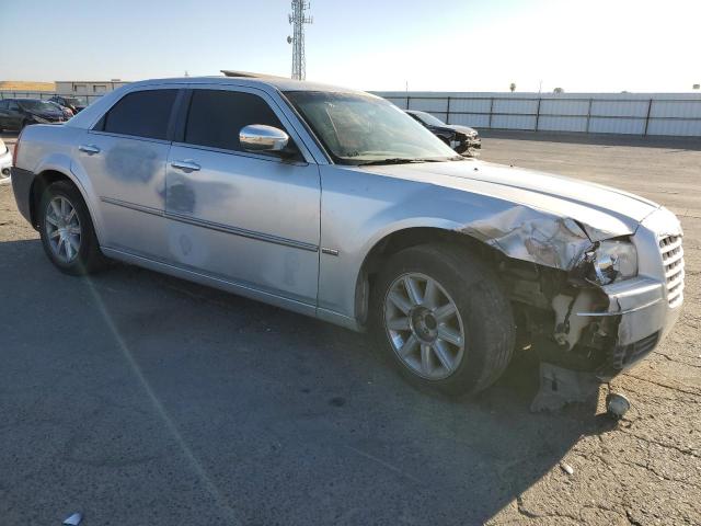 Photo 4 from auction – 2010 CHRYSLER 300 TOURIN with VIN 2C3CA5CV1AH211322
