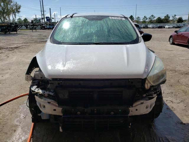 Photo 5 from auction – 2017 FORD ESCAPE S with VIN 1FMCU0F78HUB05181