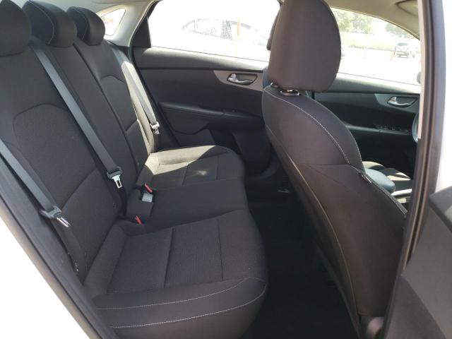 Photo 10 from auction – 2021 KIA FORTE FE with VIN 3KPF24AD6ME349920