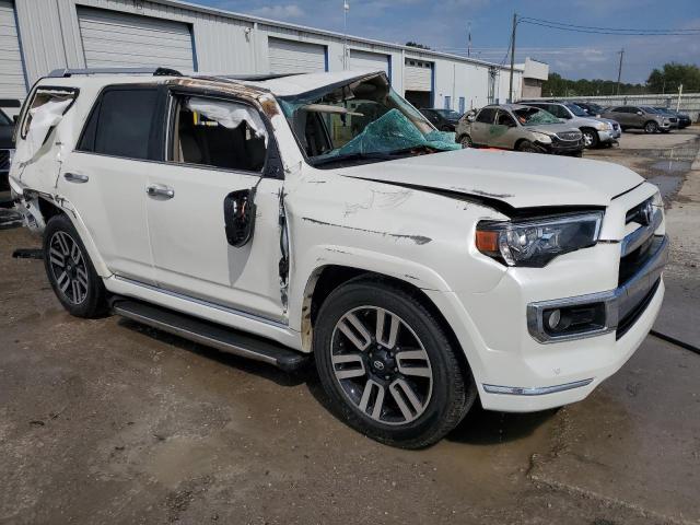 Photo 4 from auction – 2020 TOYOTA 4RUNNER SR with VIN JTEZU5JR3L5216952