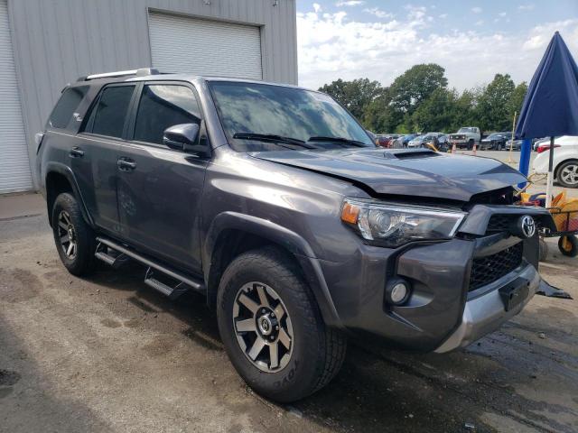 Photo 4 from auction – 2018 TOYOTA 4RUNNER SR with VIN JTEBU5JR2J5490030