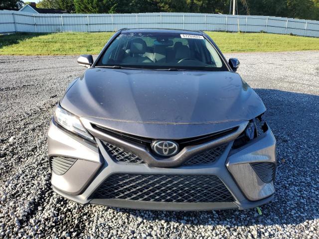 Photo 5 from auction – 2018 TOYOTA CAMRY L with VIN 4T1B11HK8JU571663