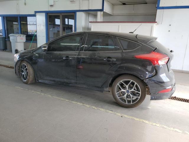 Photo 2 from auction – 2015 FORD FOCUS SE with VIN 1FADP3K23FL222302