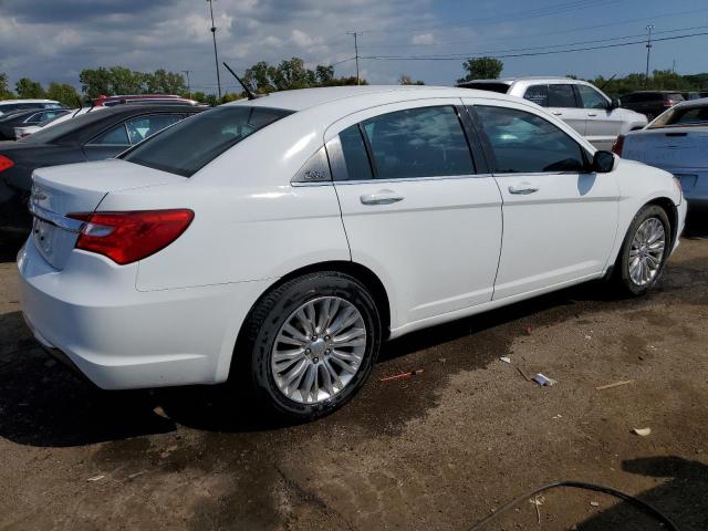 Photo 3 from auction – 2014 CHRYSLER 200 TOURIN with VIN 1C3CCBBBXEN231663