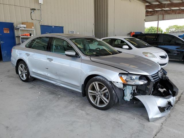Photo 4 from auction – 2015 VOLKSWAGEN PASSAT SE with VIN 1VWBT7A30FC039824