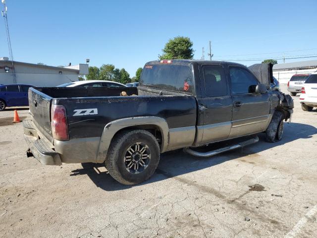 Фото 3 с аукциона – 2003 CHEVROLET SILVERADO с VIN 2GCEK19T131204804