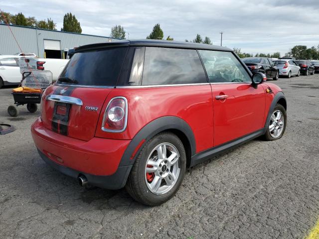 Photo 3 from auction – 2011 MINI COOPER with VIN WMWSU3C59BT182852