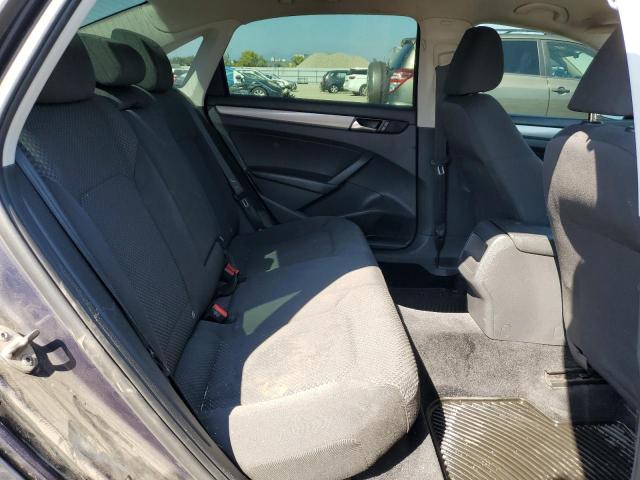 Photo 10 from auction – 2013 VOLKSWAGEN PASSAT S with VIN 1VWAP7A33DC043962