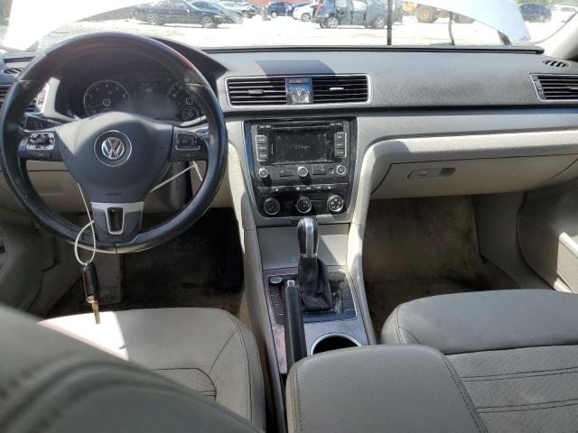 Photo 8 from auction – 2015 VOLKSWAGEN PASSAT SE with VIN 1VWBT7A38FC029655