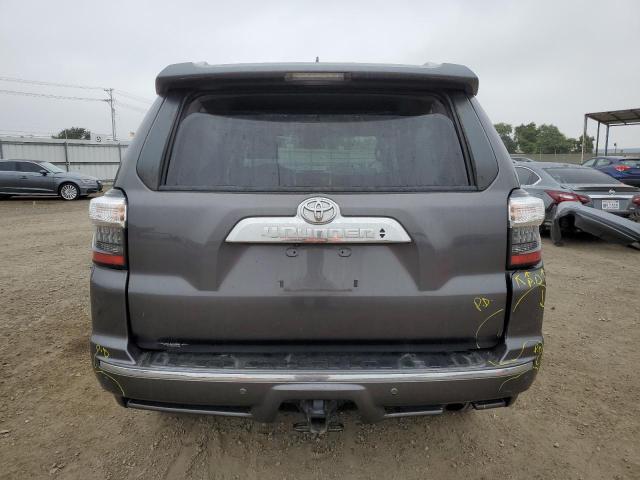 Photo 6 from auction – 2018 TOYOTA 4RUNNER SR with VIN JTEBU5JR5J5508942
