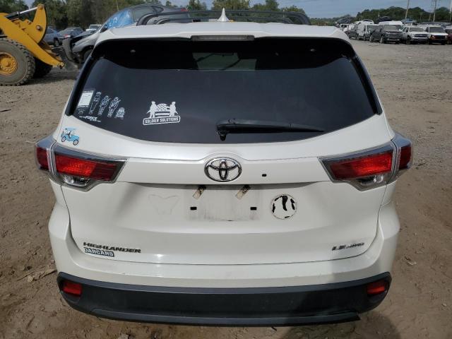 Photo 6 from auction – 2016 TOYOTA HIGHLANDER with VIN 5TDBKRFH9GS299922